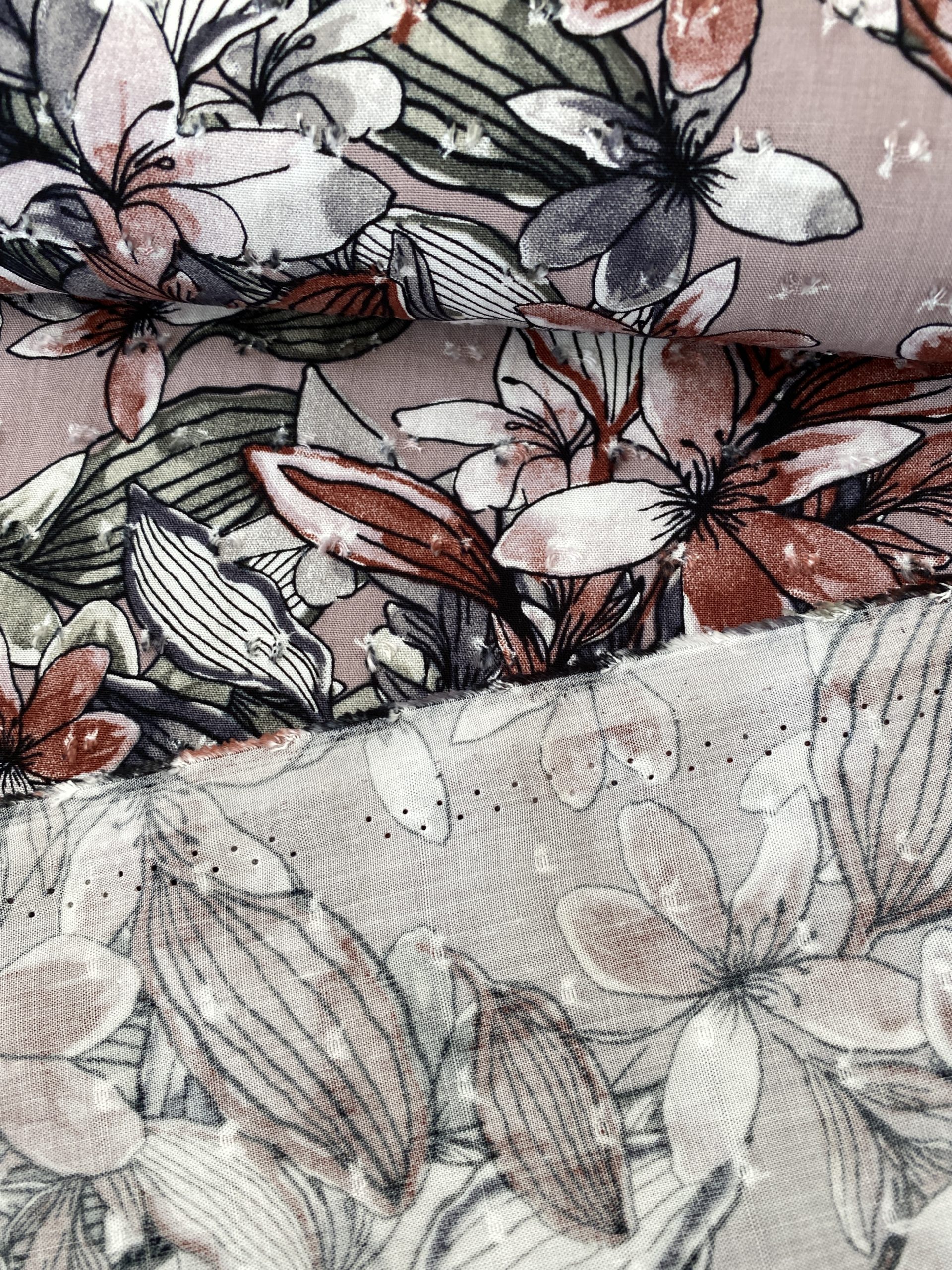 Mia viscose dobby Simply Fabrics