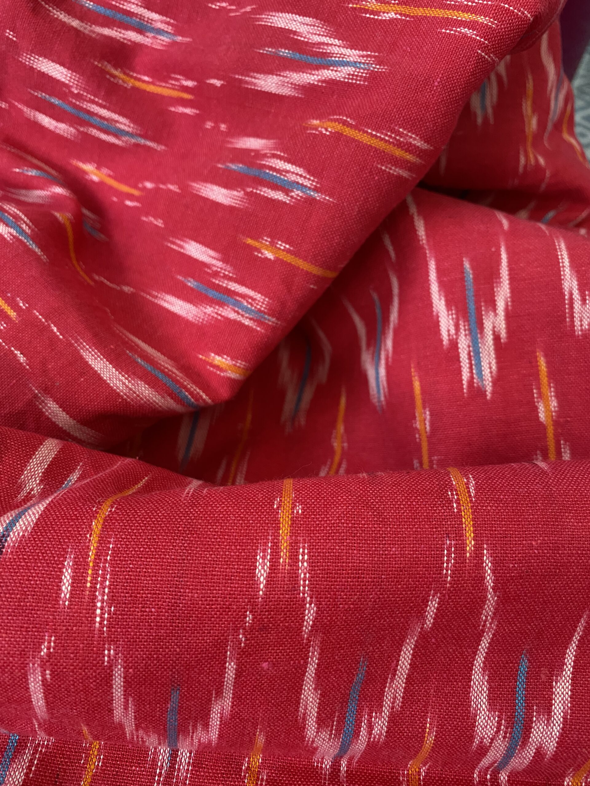 Ikat red Simply Fabrics