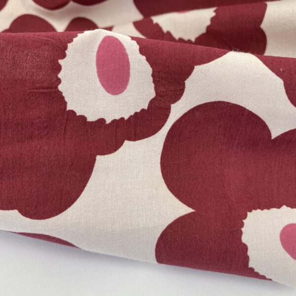 Cottonseersuckerfabric@simplyfabrics.co.uk